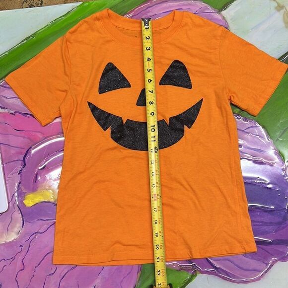 Zoe + Liv Orange Pumpkin Halloween Tee Shirt XS - Picture 2 of 5